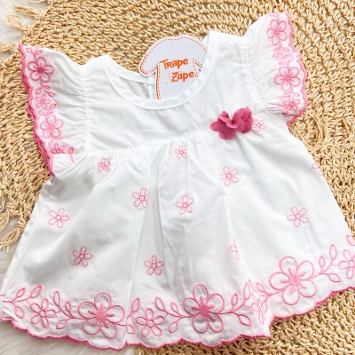 Conj. Batinha com Flores em Lese Bordado e Short - Off White e Rosa
